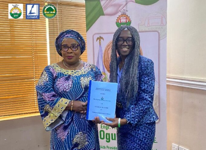 NSE_Lonadek_MoA_Signing_Image_1(1) NSE_Lonadek_MoA_Signing_Image_1(1)